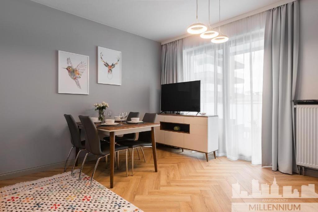 Millennium Port Gold Apartment Warsaw Ngoại thất bức ảnh